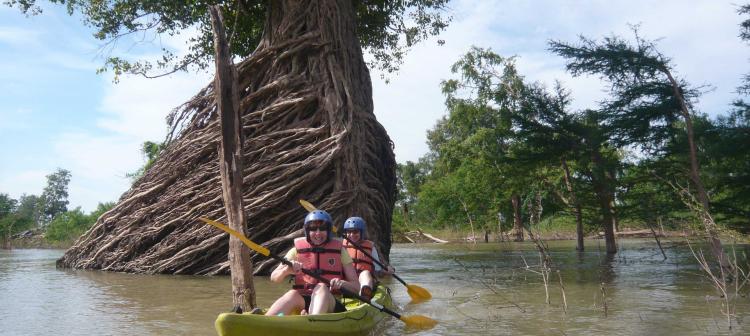 Trip To Upper Mekong (Camping and Kayaking ) 